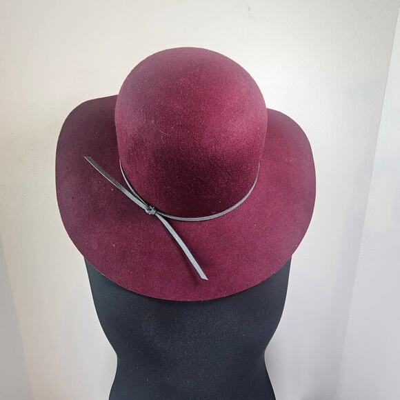 San Diego Hat Company Women's Knit Floppy- Estimated Retail- $45 - Picture 1 of 3